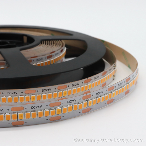 Built-in Constant Current IC 2835 LED Strip 300Leds